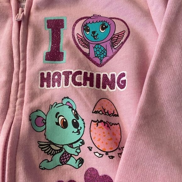 I ♥️ Hatchimals Sweater - Picture 2 of 4